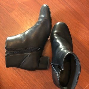 Clark’s Chelsea Boots